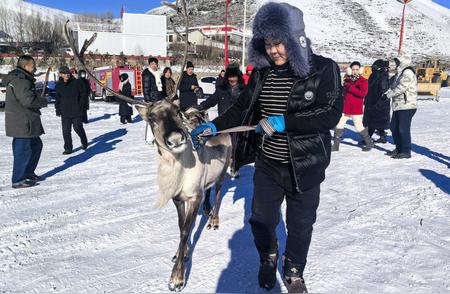 内蒙古红石崖冰雪旅游季，开启冬季旅游新篇章