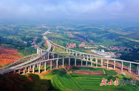 甘肃五一旅行必备：路况、限行及热门景点一网打尽